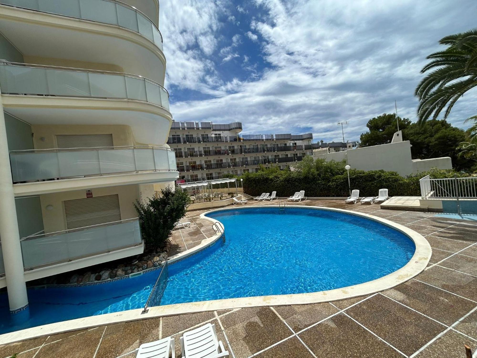 Apartamentos Cala Crancs Salou Luaran gambar